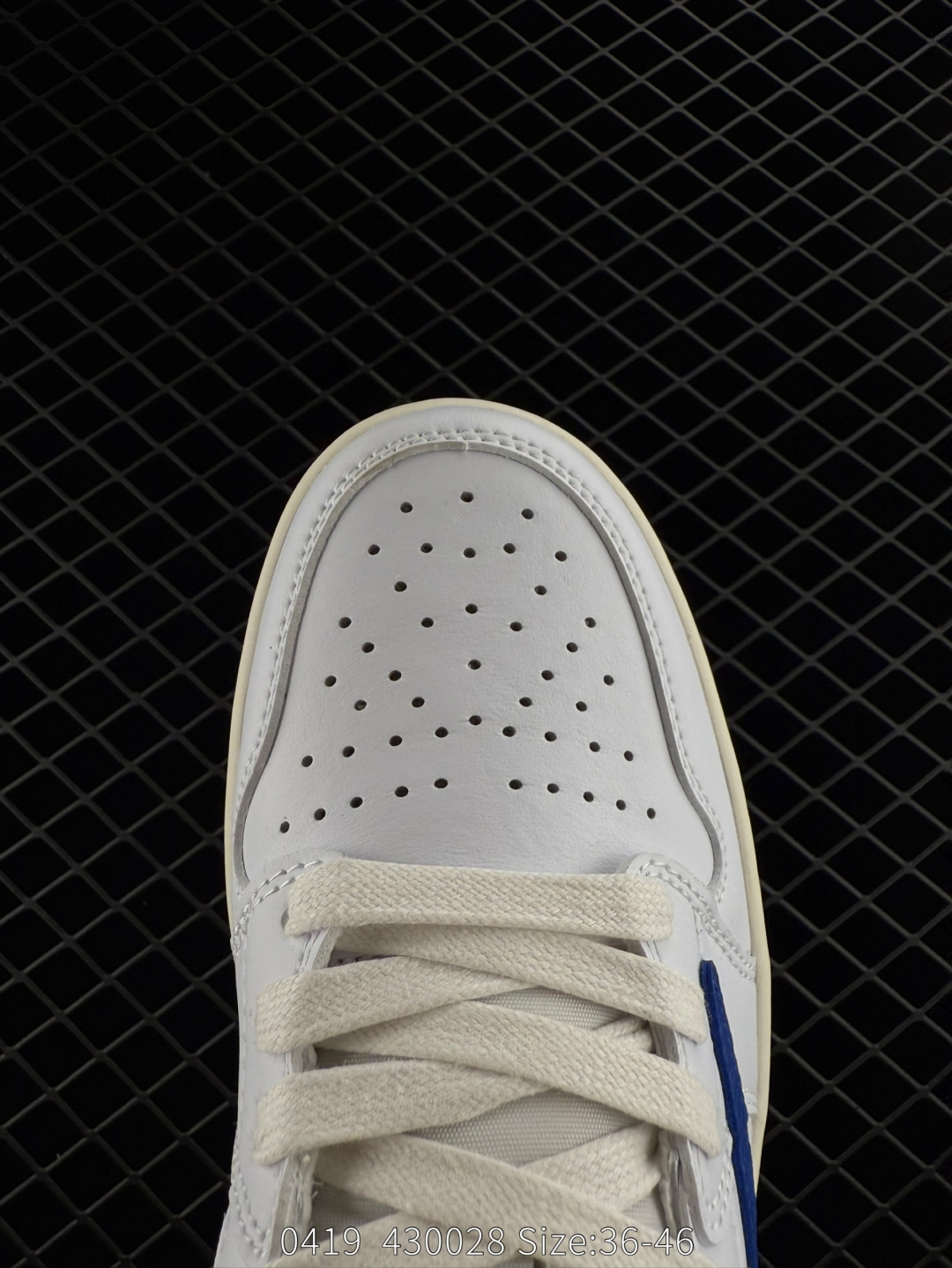 Travis Scott x Air Jordan 1 ” Reverse Mocha “